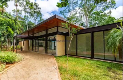 Casa térrea à venda no condomínio chácara flora com 4 dormitórios