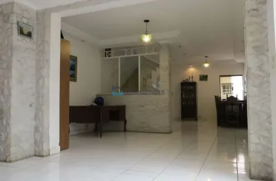 Casa com 3 quartos à venda na Alameda dos Piratinins, --, Planalto Paulista, São Paulo