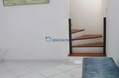 Sobrado amplo na vila santo estéfano: conforto, localização e estilo único