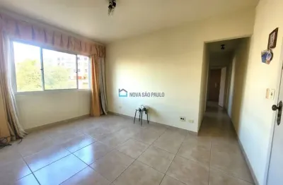 Apartamento de 2 dormitórios, 1 vaga, próximo ao metrô são judas.