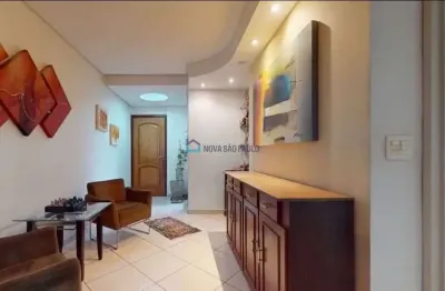 Apartamento de 120m²  reformado ao lado do metrô vila mariana