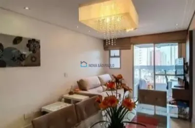 Apartamento 2 dormitórios e 2 vagas à venda na vila gumercindo