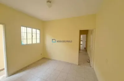 Casa térrea assobradada com 2 quartos e 1vaga - jardim oriental