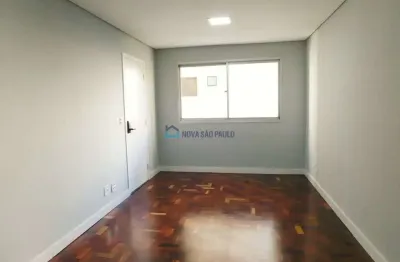 Apartamento com 2 quartos à venda na Rua Doutor Nogueira Martins, --, Saúde, São Paulo