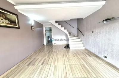 Casa com 3 quartos à venda na Rua Dom Silvério Pimenta, --, Vila Gumercindo, São Paulo