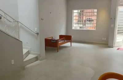 Sobrado em mirandópolis com 190m², metrô praça da árvore!