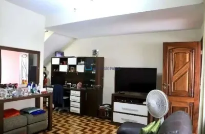 Casa de vila reformada com 2 quartos, 2 vagas cobertas  à venda  na saúde