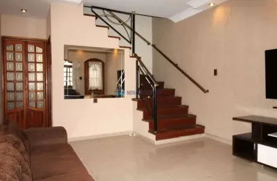 Sobrado à venda vila gumercindo - 2 quartos - 2 vagas - quintal! 160 m² área construída.