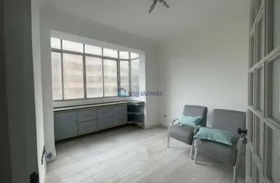 Casa comercial com 2 salas à venda na Praça da República, --, República, São Paulo