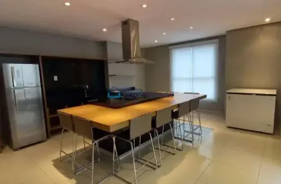 Cobertura com 2 quartos sendo 1 suíte  2 vagas de garagem ´mais depósito