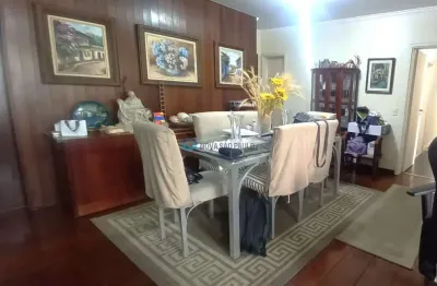 Venda em moema. apartamento 170m². 4 quartos. 1 suíte. 2 vagas.