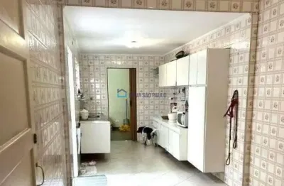 Sobrado à venda na vila mariana - 3 quartos e 185 m² por r$ 900.000