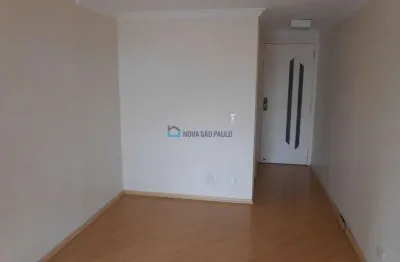 Apartamento à venda na vila guarani com 3 quartos 1 vaga de garagem.