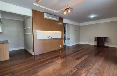 Apartamento com varanda gourmet ao lado do metrô santos-imigrantes na região da klabin