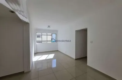 Apartamento em moema com 90m² com 02 dormitórios, sendo 02 suites.