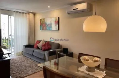Apartamento 2 dormitórios, 1 suíte, com 1 vaga/ metrô saúde e praça da árvore