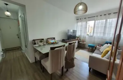 Apartamento a venda no bosque da saúde ! 10 minutos de caminhada do metrô.