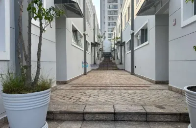 Casa em condomínio fechado na vila moraes, 3 dormitórios e 2 vagas