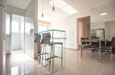 Apartamento à venda ou locação 2 dormitórios, 2 vagas, no bairro jardim da saúde