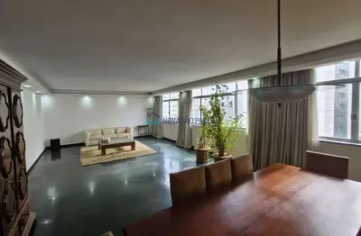 Apartamento a venda de 213 m², com três dormotõrios no jardim paulista