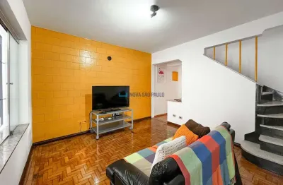 Sobrado à venda no bosque da saúde de 113m², 2 dormitórios, 2 banheiros e 1 vaga
