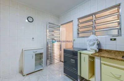 Casa em condomínio fechado com 3 quartos à venda na Rua Rolando Curti, --, Vila Clara, São Paulo