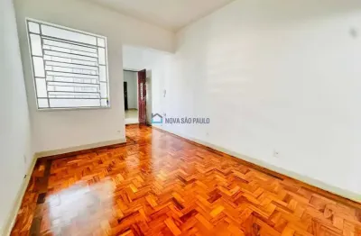 Oportunidade imperdível: apartamento estilo casa na aclimação