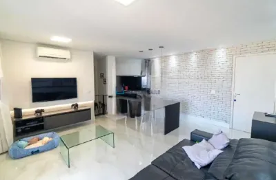 Apartamento 2 dormitórios, 1 suíte, bem  pertinho do metrô são judas!
