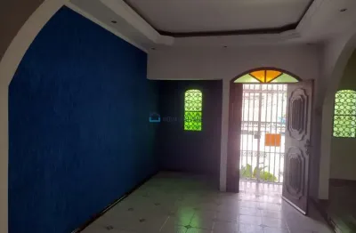 Sobrado com 4 quartos, 03 suítes e 4 banheiros à venda, 250 m² por r$ 835.000,00