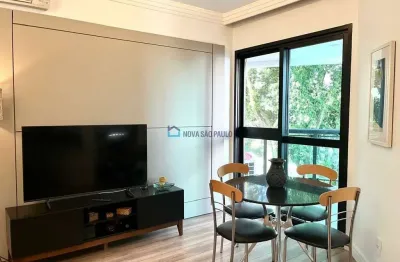 Flat mobiliado completo com 2 quartos e 2 vagas no paraíso!