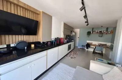 Apartamento à venda com 2 dormitórios e 01 vaga na saúde !