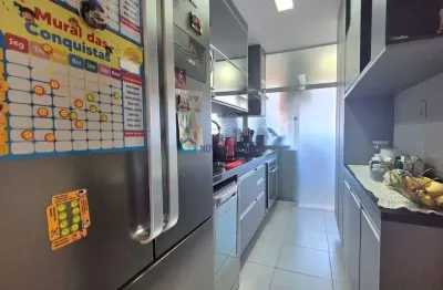 Apartamento com sol da manhã, amplo próximo ao metrô conceição!