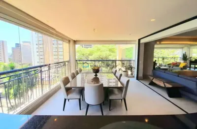 Apartamento com 3 quartos à venda na Avenida Chibarás, --, Moema, São Paulo