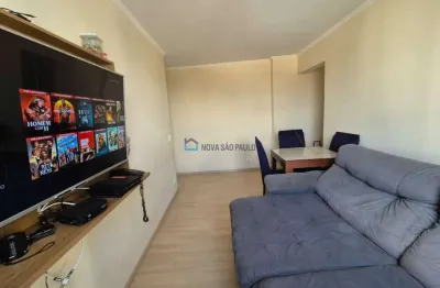 Apartamento a venda na vila guarani com 02 dormitórios