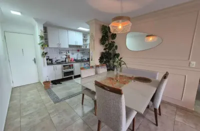 Apartamento à venda 85m² com 3 quartos, 1 suíte, 2 banheiros e 3 vagas de garagem