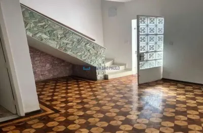 Sobrado a venda em planalto paulista . 3 dormitórios . 3 banheiros . 1 vaga