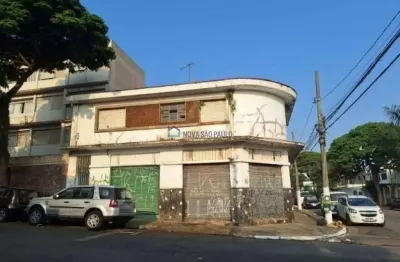 Sobrado de esquina no jardim aeroporto com área residencial e comercial