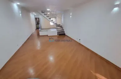 Sobrado 217m², vago, 4 pisos, piscina, cômodos grandes! prox. metrôs vila mariana/imigrantes