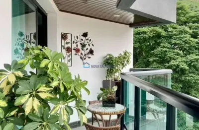 Compre seu Apartamento na Rua Frederico Von Martius com 199m² 4 Dormitórios - 2 Suítes - 4 Vagas