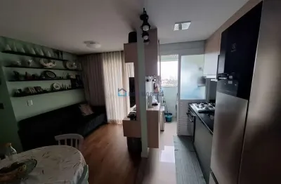 Apartamento à venda, 52m² com dois quartos, 2 vagas de garagem, próximo ao shopping plaza sul.