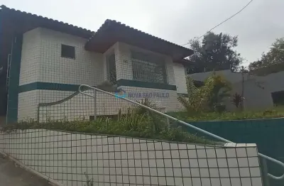 Casa comercial à venda no bairro vila parque jabaquara.