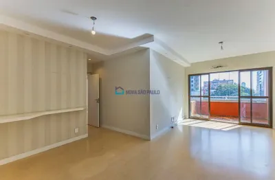 Apartamento com 3 quartos, 1 suíte, 2 vagas, à venda na vila clementino