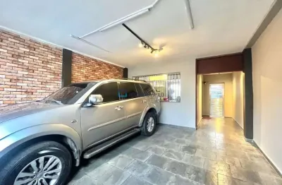 Casa para venda na vila camprestre com 4 quartos, sendo 02 suítes e 02 vagas de garagem.