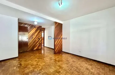 Sobrado para venda na Vila Campestre com 04 quartos e 02 vagas de garagem