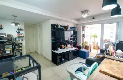 Apartamento 2 quartos, 1 suíte, 2 vagas de garagem - 850 metros do metrô são judas
