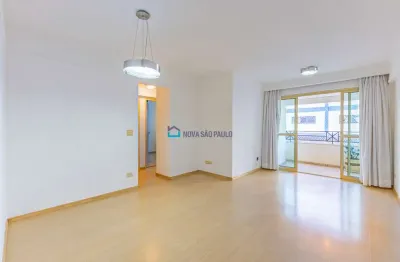 Apartamento com 3 quartos à venda na Rua Itapiru, --, Saúde, São Paulo