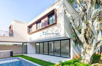 Casa de alto padrão à venda com 4 quartos, 4 suítes, 4 vagas, no jardim cordeiro.