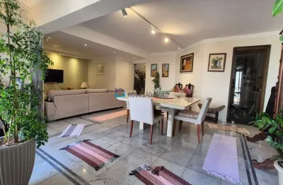 Sobrado 3 suítes, 3 vagas, quintal amplo e edícula com área gourmet no Planalto Paulista!