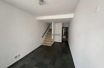 Casa com 3 quartos à venda na Rua Vicente Leporace, --, Campo Belo, São Paulo