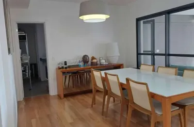 Apartamento com 3 suítes e varanda na vila clementino com 141m²